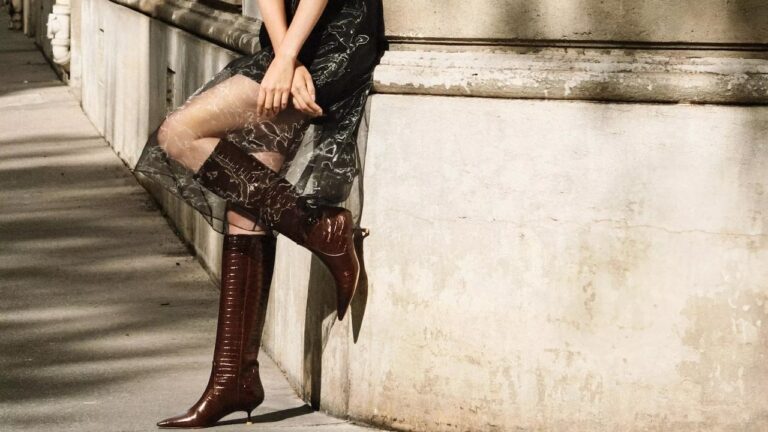 Stuart Weitzman’s Labor Day Sale Is Taking Extra 25% Off Fall Boots and More — Here’s What We’re Shopping