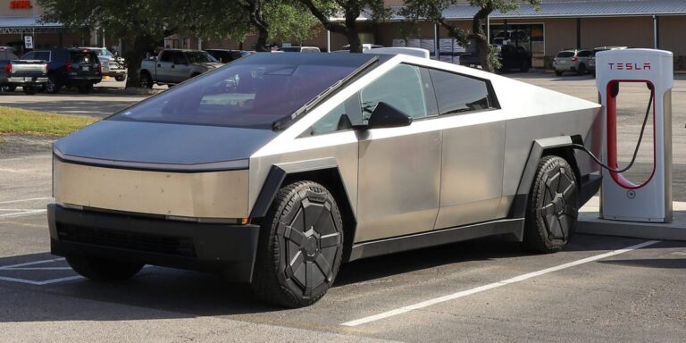 Tesla Cybertruck Price, Specs, Range, Customer Reactions