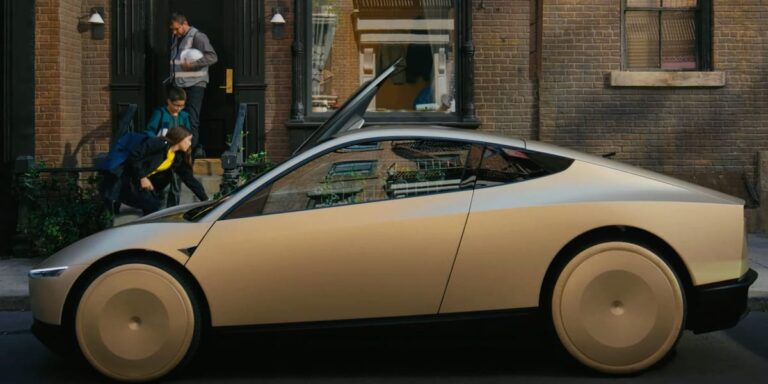 Elon Musk Shows Off Tesla’s Long-Awaited Robotaxi