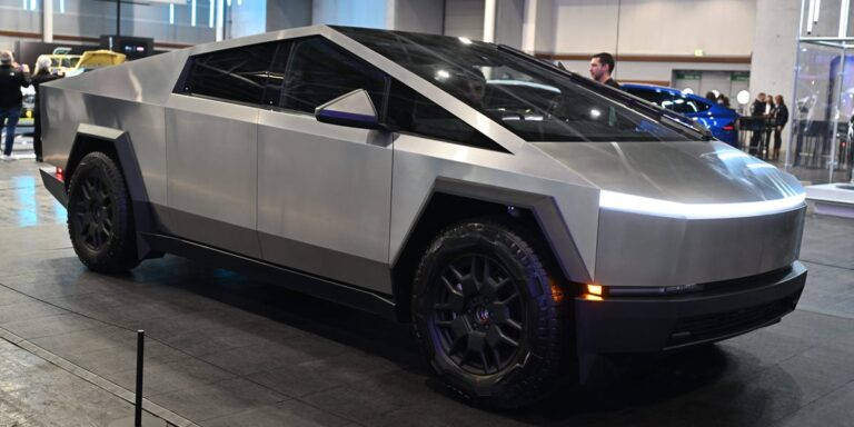 Tesla Delays Cybertruck Range Extender, Lowers Specs