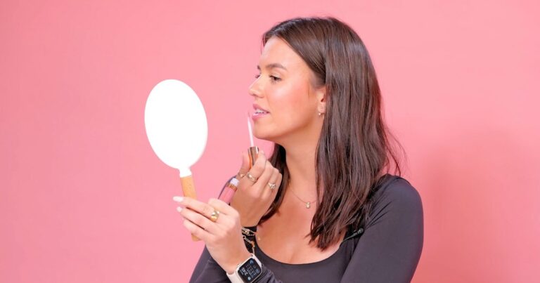 Breaking Beauty: Editors Try Charlotte Tilbury’s Collagen Lip Gloss