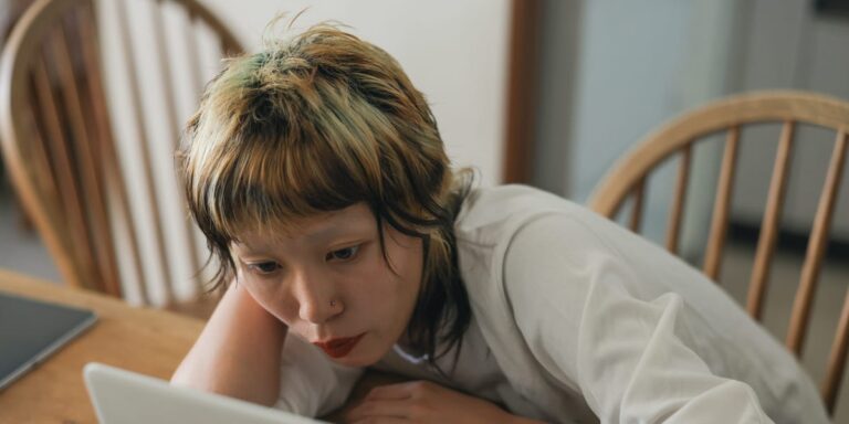 Gen Z College Grads Are Feeling Bleak About Entering the Workforce