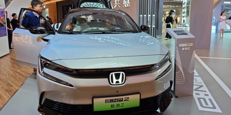 Japanese Carmakers Lose Ground As China Surges Ahead in the EV Race