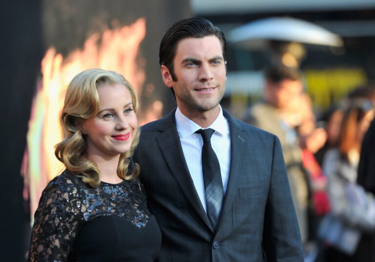 Wes Bentley Credits His Sobriety to Wife Jacqui Swedberg