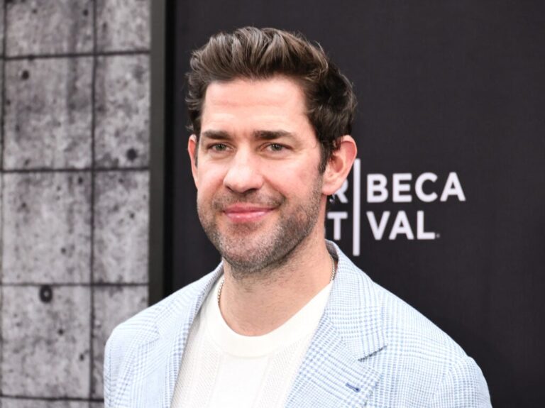 John Krasinski Named People’s Sexiest Man Alive!!!!!