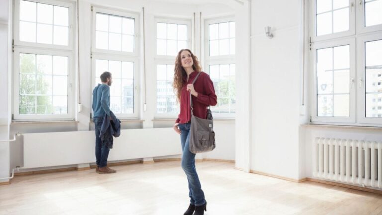 Homebuyer interest surges on slight pullback in mortgage rates