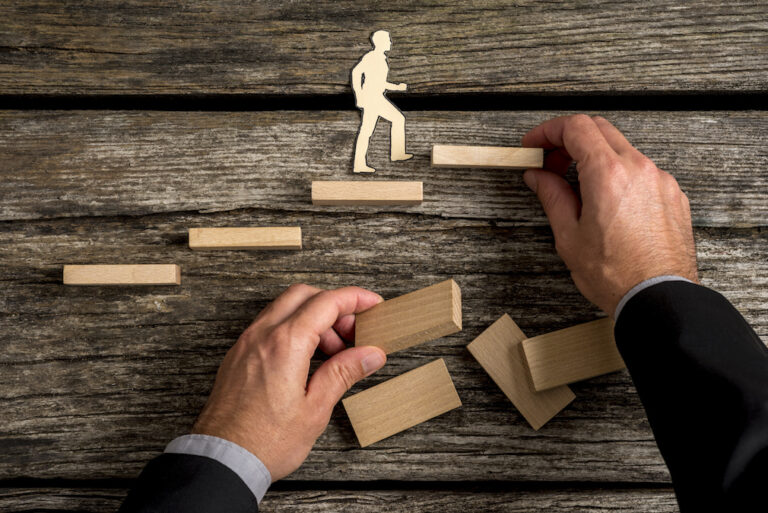 Fathom promotes veteran finance leader Joanne Zach to CFO