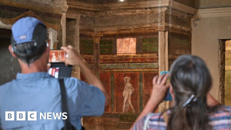Italy’s Pompeii to cap daily tourist numbers to 20,000