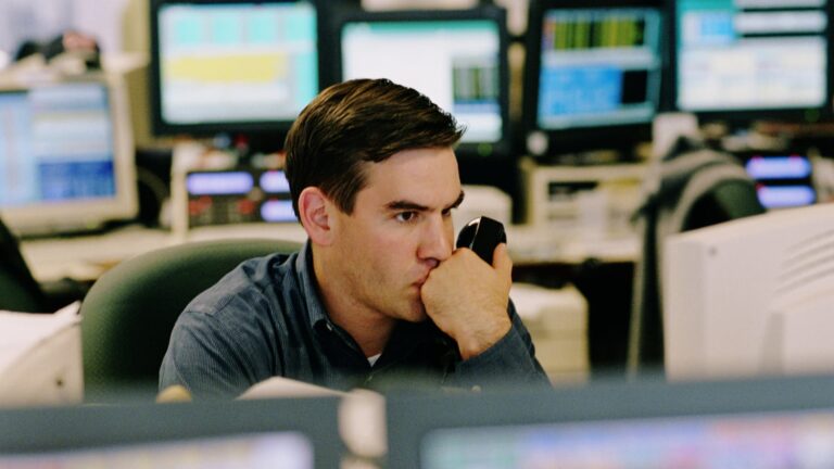 U.S. Treasury yields edge higher as Wall Street monitors Middle East tensions
