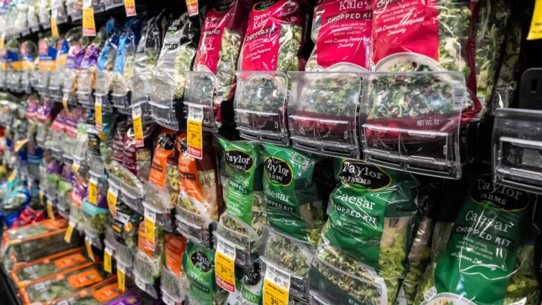 Taylor Farms recalls iceberg lettuce in 27 states due to cyclosporiasis outbreak