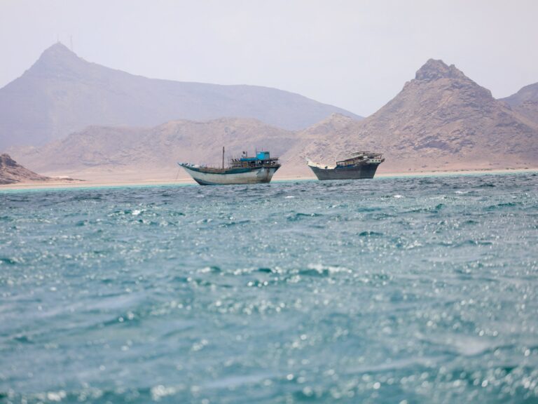 As oil soars, experts watch Red Sea tankers for clarity on Houthi blockade | Houthis News