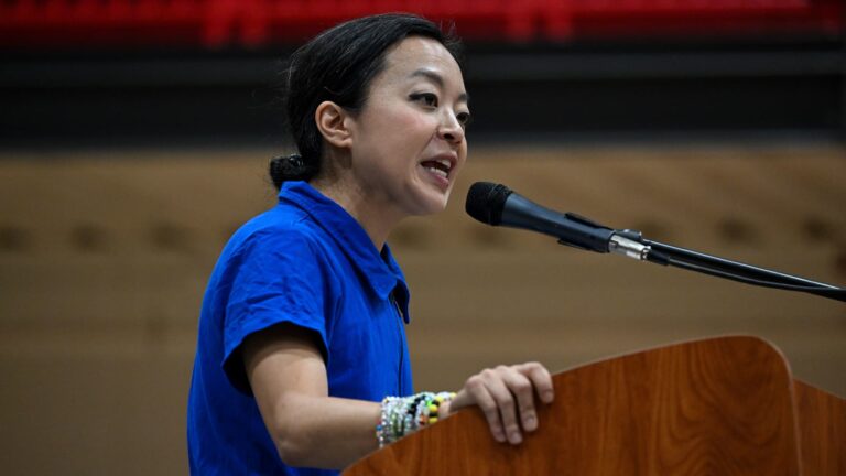 Hong, Flanagan, Craig run in key races