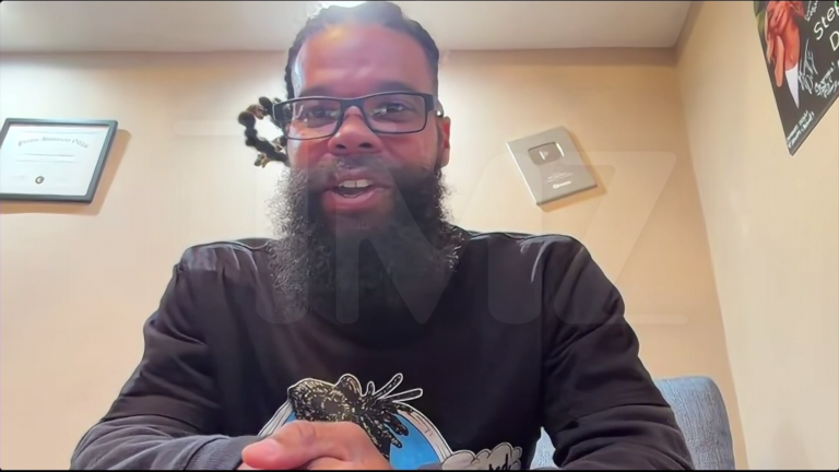 Influencer Damon Darling Says He Will Stay Away from Walmart After Ban