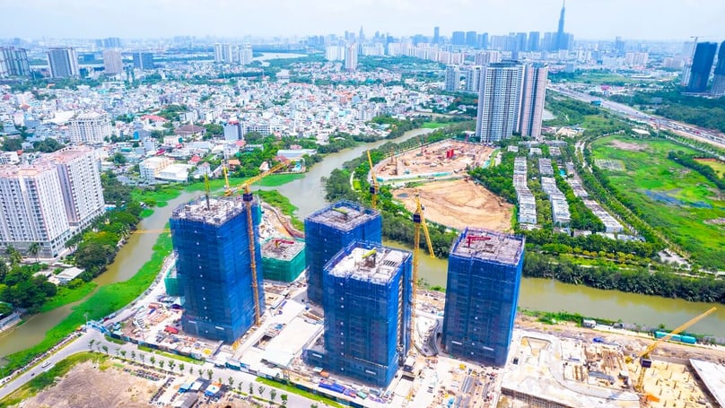High-rise buildings under construction in Ho Chi Minh City, southern Vietnam. Photo by The Investor/Vu Pham.