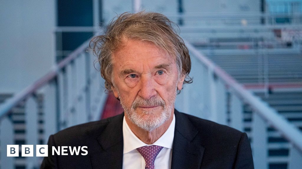 Billionaire Manchester United owner Sir Jim Ratcliffe says he has lost confidence in UK Billionaire Manchester United owner Sir Jim Ratcliffe says he has lost confidence in UK