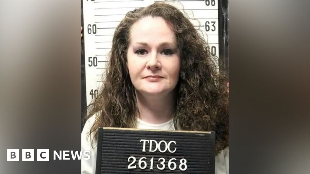 Execution of US murderer Christa Pike halted an hour before it was due to happen Execution of US murderer Christa Pike halted an hour before it was due to happen