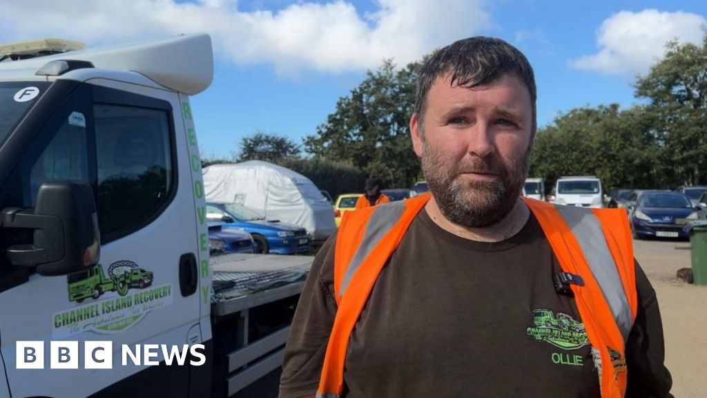 Rising fuel prices ‘cost Jersey tow truck business an extra £10k’ Rising fuel prices 'cost Jersey tow truck business an extra £10k'