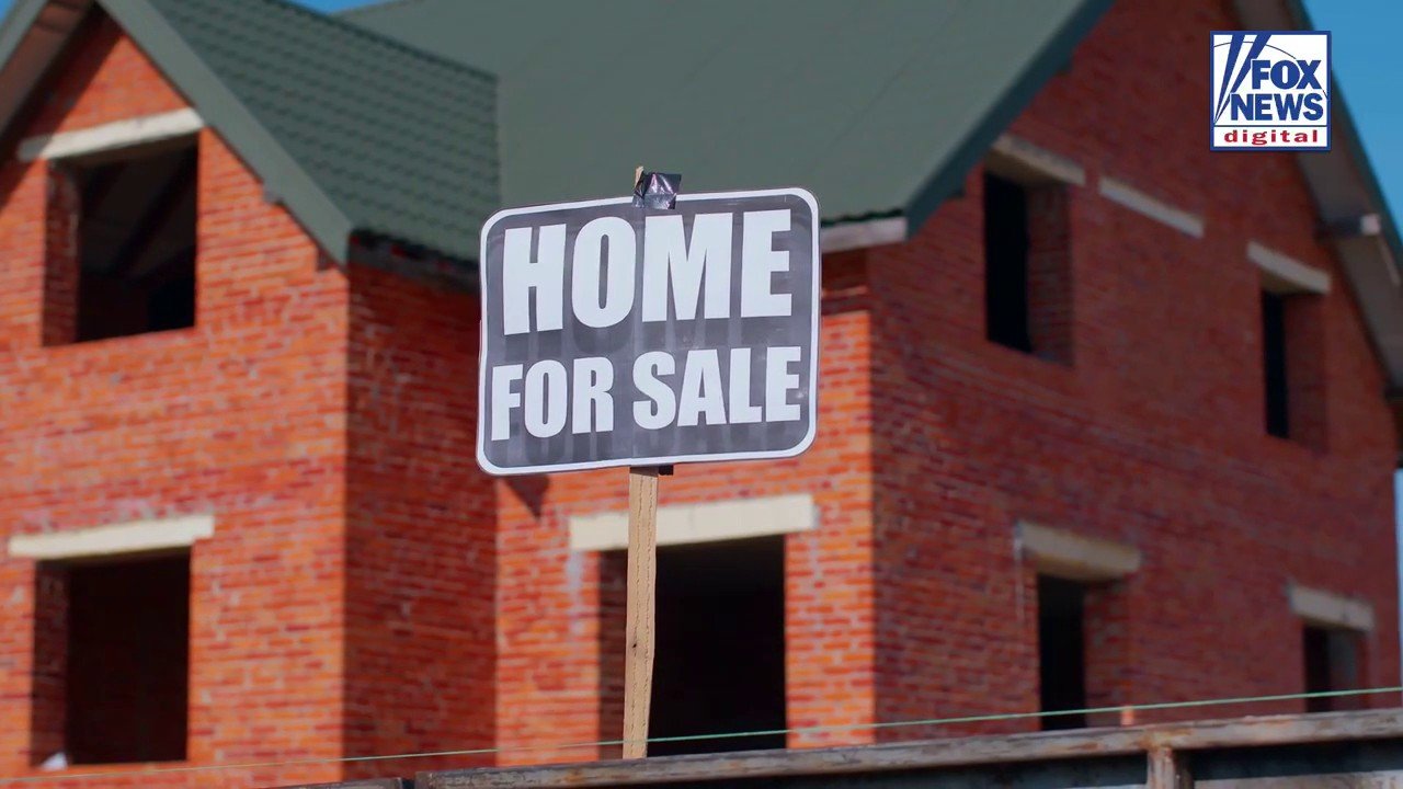 Compass’ Bowers Group Vice President Brett Rubin speaks to Fox News Digital about how the Federal Reserve raising rates for the first time in three years could lead to a frozen real estate market.