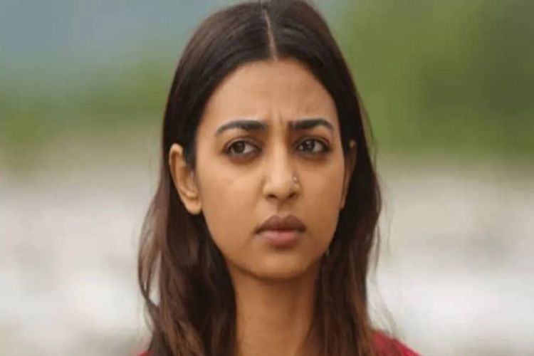 Radhika Apte reveals Zeenat Aman inspired her ‘Akka’ look Radhika Apte reveals Zeenat Aman inspired her ‘Akka’ look