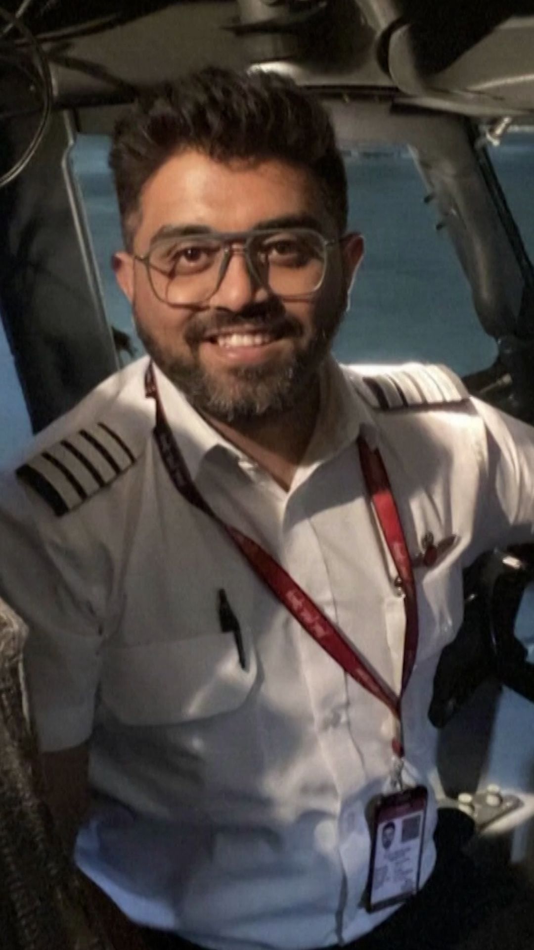 23032510 - HERO PILOT CLEAN.00_00_00_00.Still001.jpg